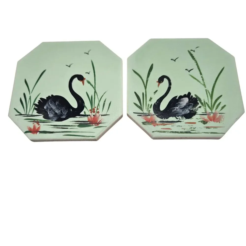 1946 Alpena Michigan Folk Art Swan Plaques Set of 2 - Picture 4 of 12